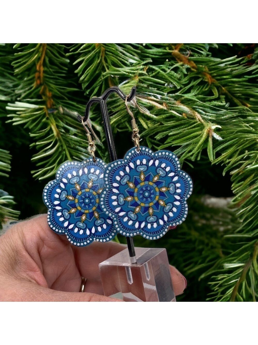 Wooden Large Blue Geometric Bohemian Gypsy Beach Fun Dangle Earrings. NWOT